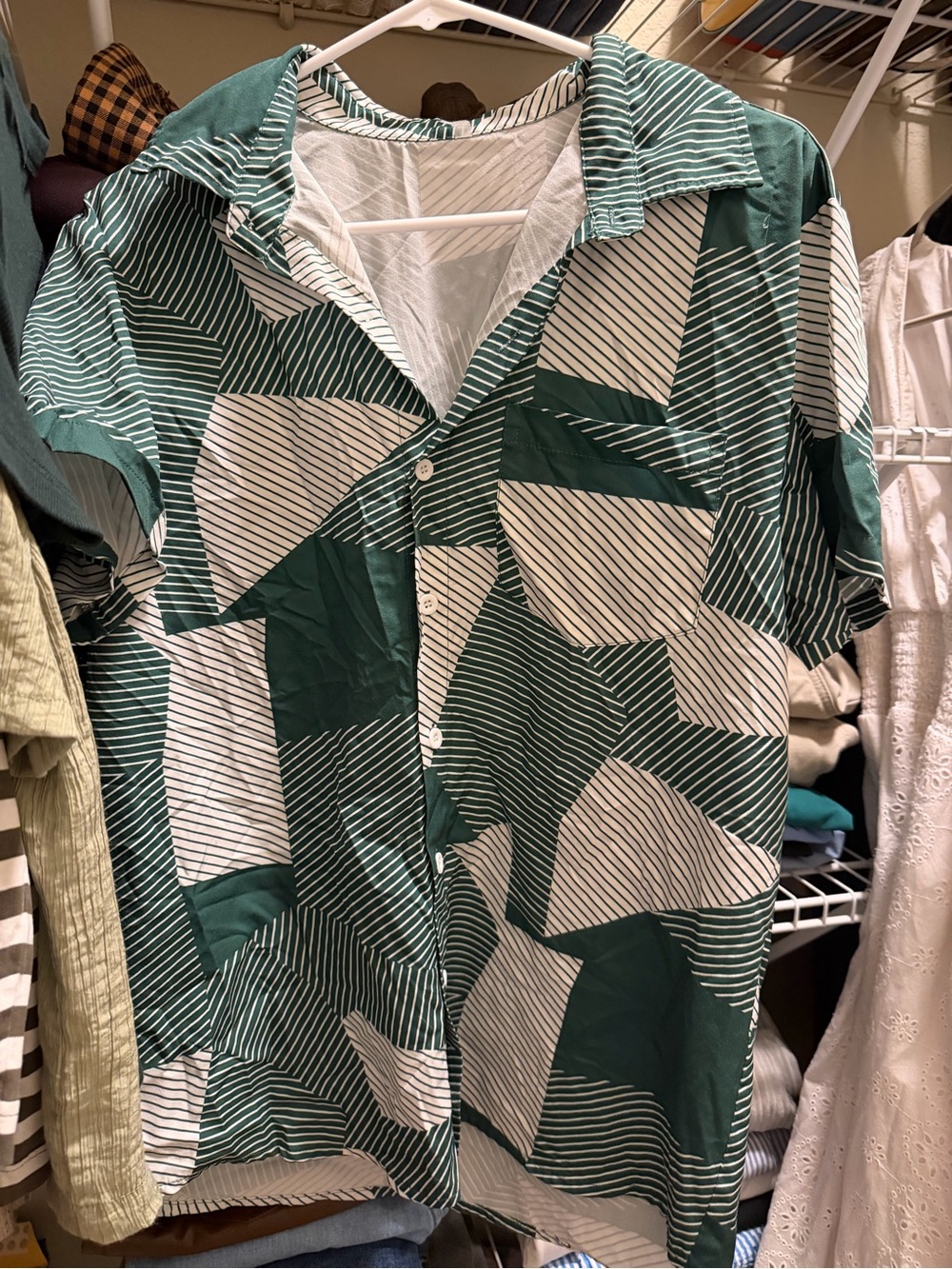 SHEIN Green and White Geometric Short Sleeve Button-Up Shirt